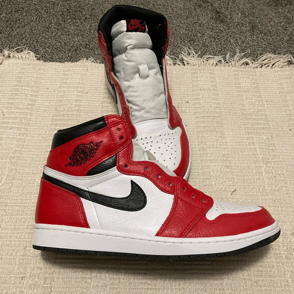 Air Jordan 1 Chicago Custom Fusion Red